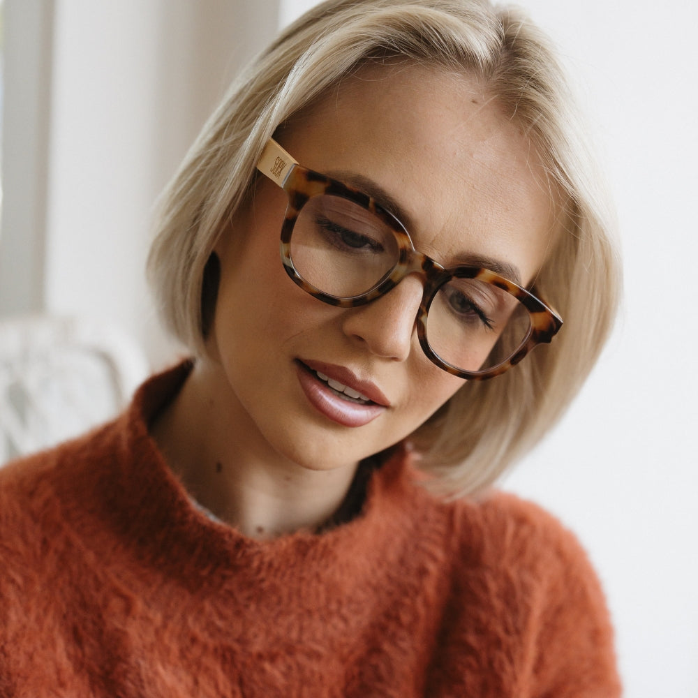 ALIVE ROCKY TORT l Reader l Blue Light Blocking Magnifying