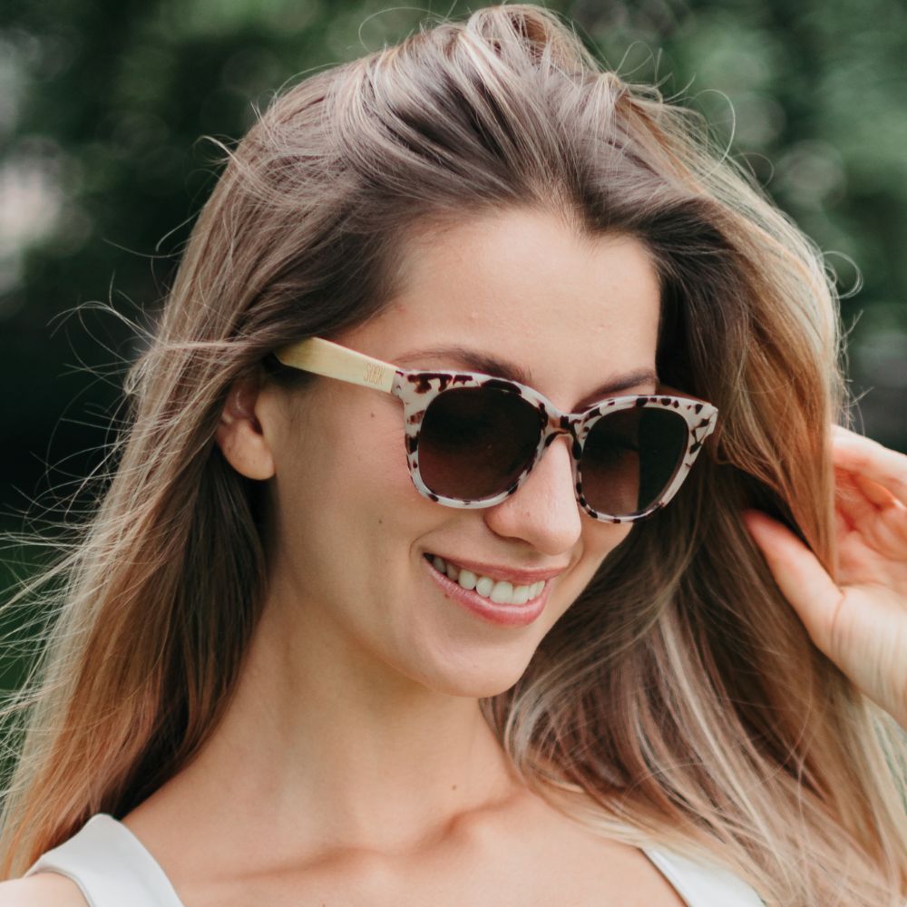 LILA GRACE IVORY TORTOISE l Brown Lens l White Maple Arms