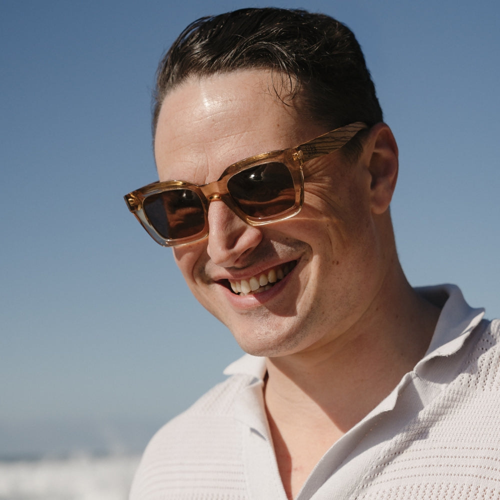 ZAHRA CHAMPAGNE l Smoky Polarised Lens l Walnut Arms