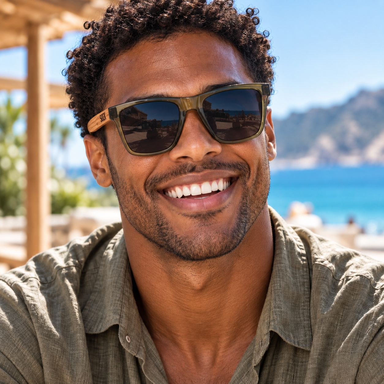 DALTON KHAKI l Polarised Black Lens l Walnut Wooden Arms
