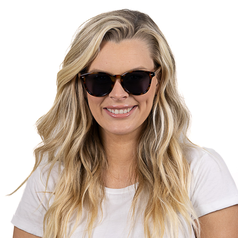 TAINE TORT Blue Lens l Walnut Arms  - SOEK Sunglasses South Africa