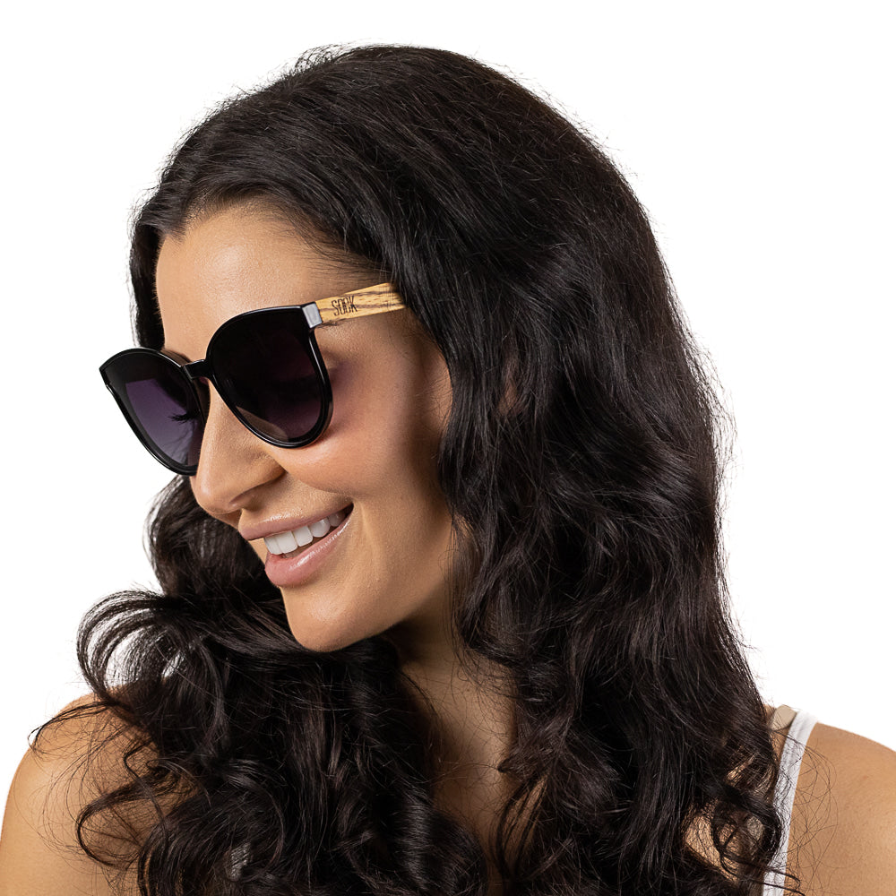 BELLA MIDNIGHT l Black Gradient Lens l Walnut Arms