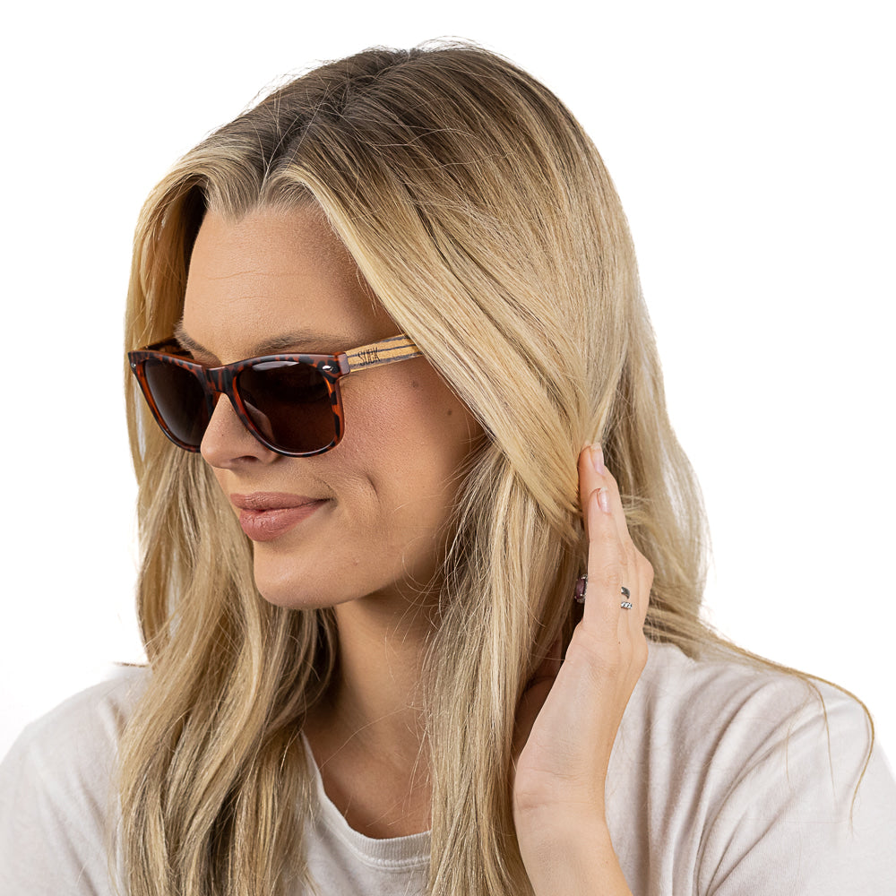 AVOCA WALNUT l Tortoise l Polarised Lenses l Walnut Arms