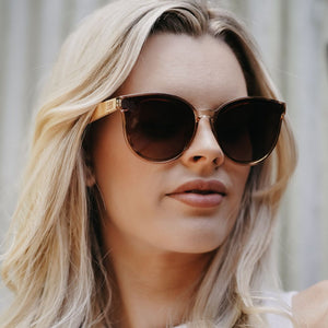 Buy Online Fashion Sustainable BELLA CHAMPAGNE - Wooden Polarised Sunglasses with Brown Graduated Lens and White Maple Arms with Exceptional Comfort - Soek- South Africa