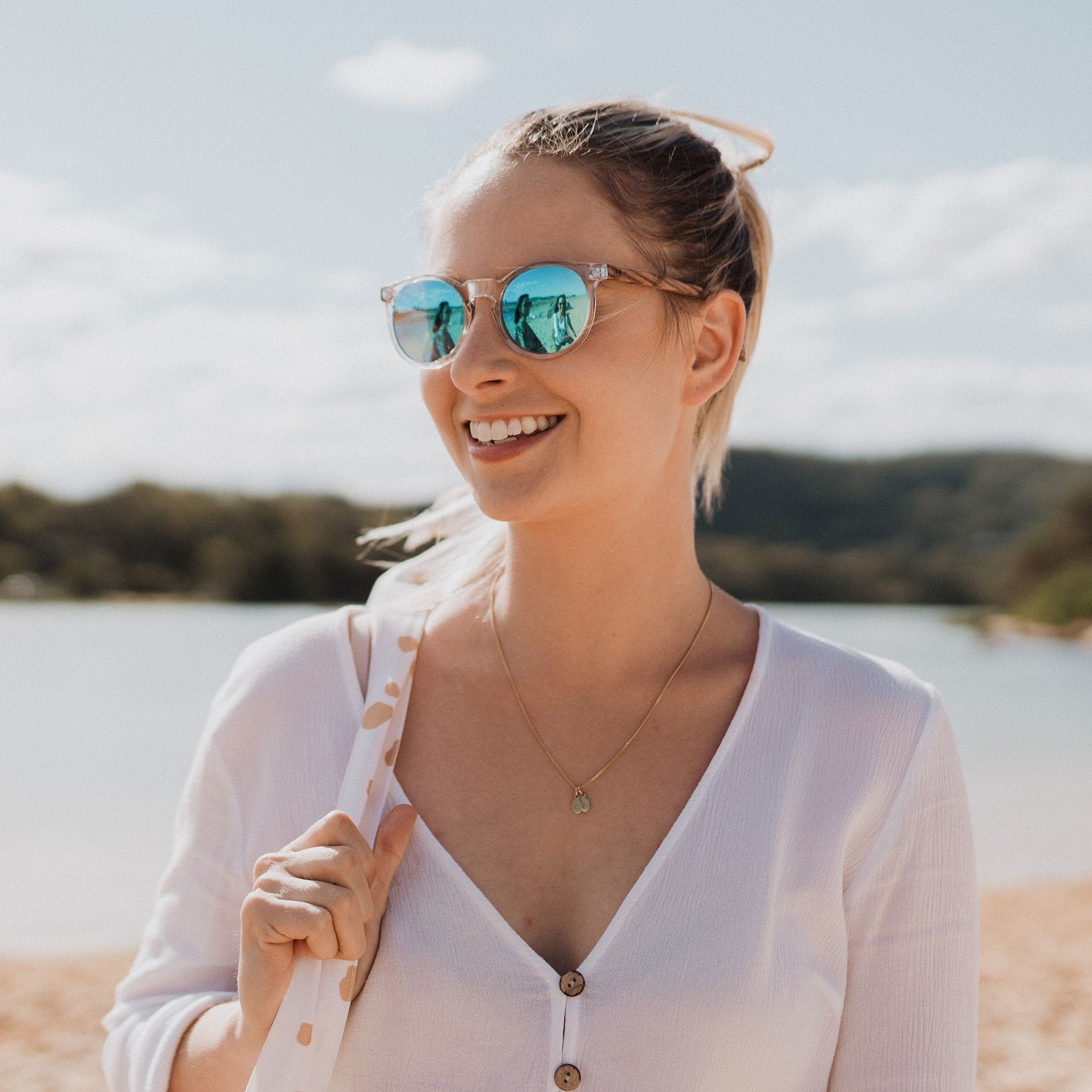 Buy Online Fashion Sustainable WINEGLASS BAY - Clear Sustainable Polarised Sunglasses with Walnut Wooden Arms and Blue Polarised Lens - Adult with Exceptional Comfort - Soek- South Africa