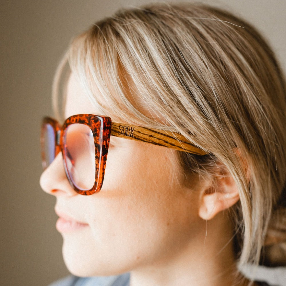 (b2b) RIVIERA TORTOISE - Wooden Magnifying Blue Light Blocking Readers +2  - wholesale - RRP R1058