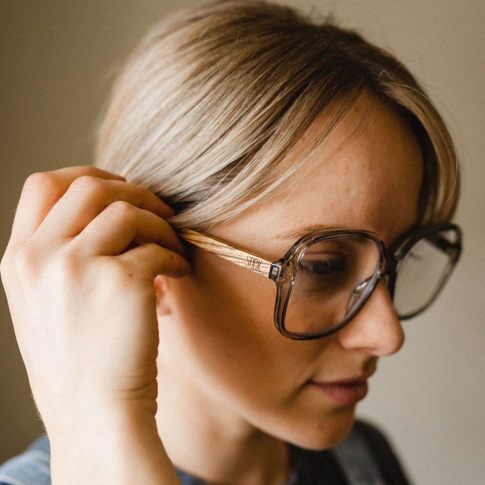 SCARLETT GREY MIST - Wood Blue Light Blocking Magnifying Readers +1.5